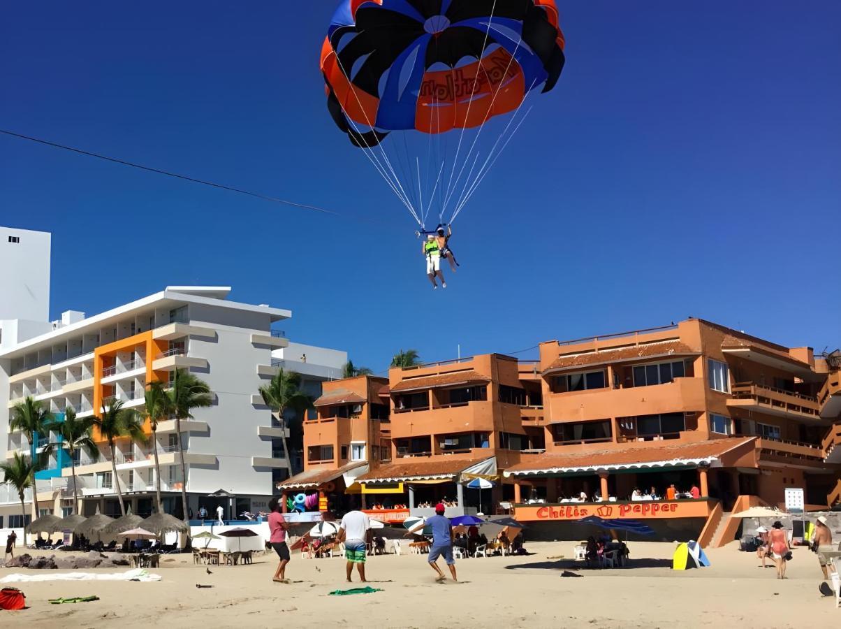 Playa Suites Масатлан Экстерьер фото