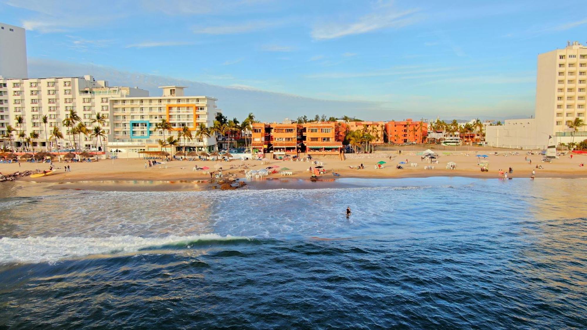 Playa Suites Масатлан Номер фото