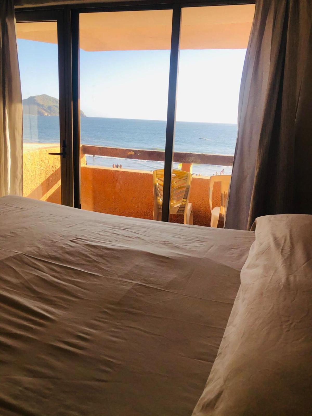 Playa Suites Масатлан Номер фото